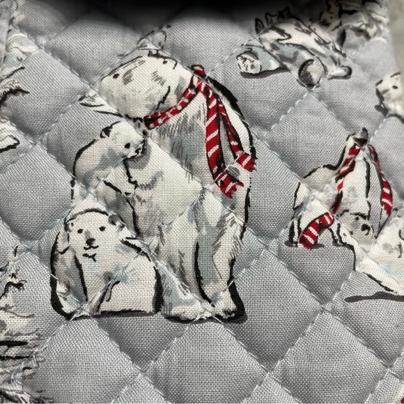 VERA BRADLEY Carson Cellphone Crossbody Bag Beary Merry BEARS Polar Bears NWT - Picture 6 of 10